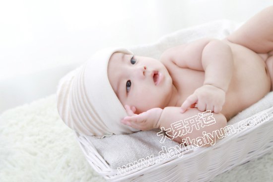 婴儿起名字孩子起名字最好的公司：北京大易