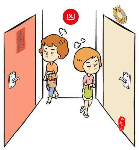 家居风水,门对门风水,风水化解,八卦镜风水,门冲楼道风水